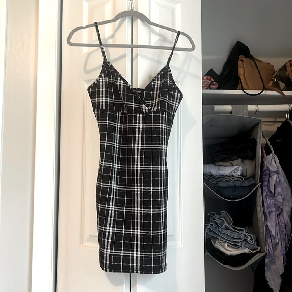 Black and white mini dress